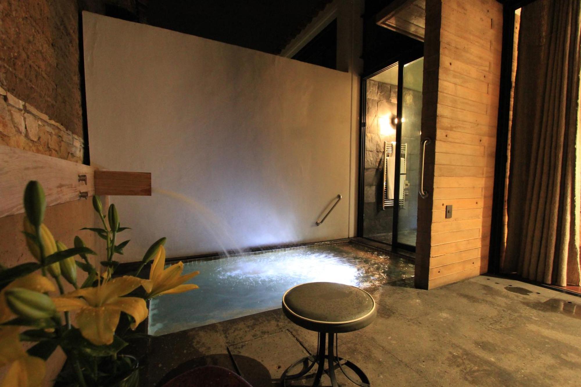Uvence Arte + Hotel San Cristóbal de Las Casas Buitenkant foto